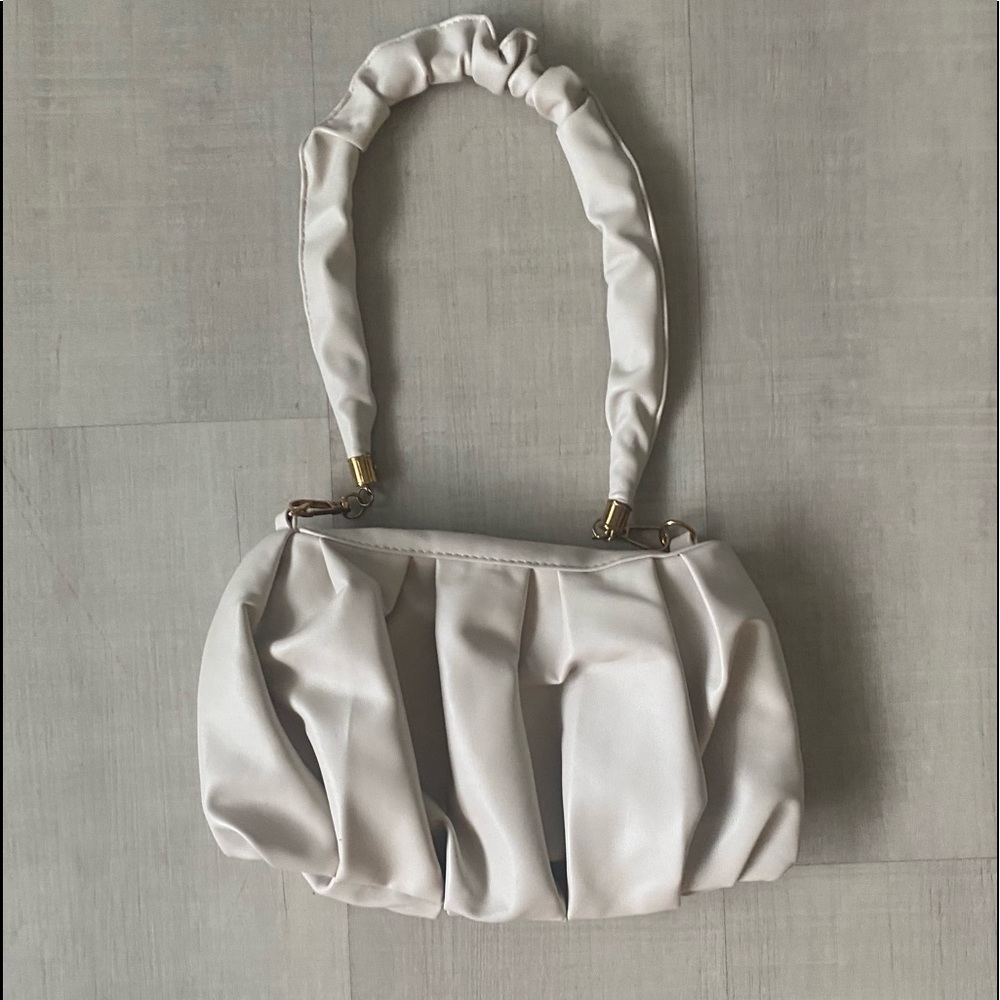 Creme/White Small Bag/Clutch with Gold Finishings